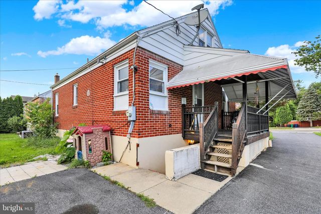 302 ELMWOOD AVE, Reading, PA 19609