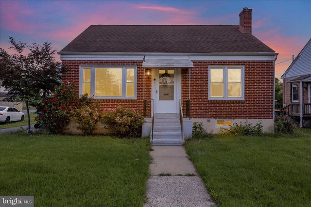 302 ELMWOOD AVE, Reading, PA 19609