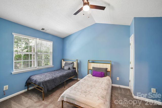 5427 Kimmerly Woods Drive, Charlotte, NC 28215