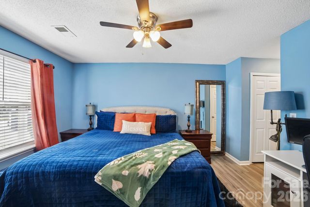 5427 Kimmerly Woods Drive, Charlotte, NC 28215