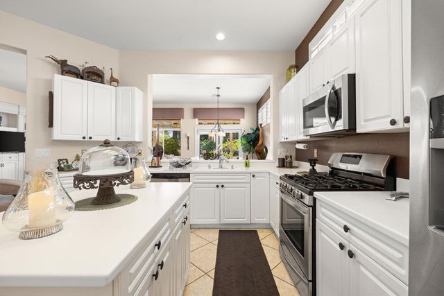 39321 Mirage Circle, Palm Desert, CA 92211