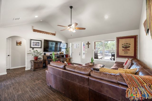 2012 Ronda Court, Canyon Lake, TX 78133