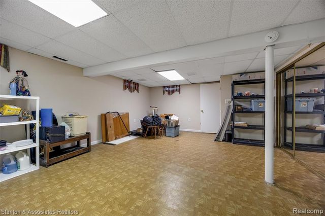 38718 Barnstable Lane, Clinton Township, MI 48038
