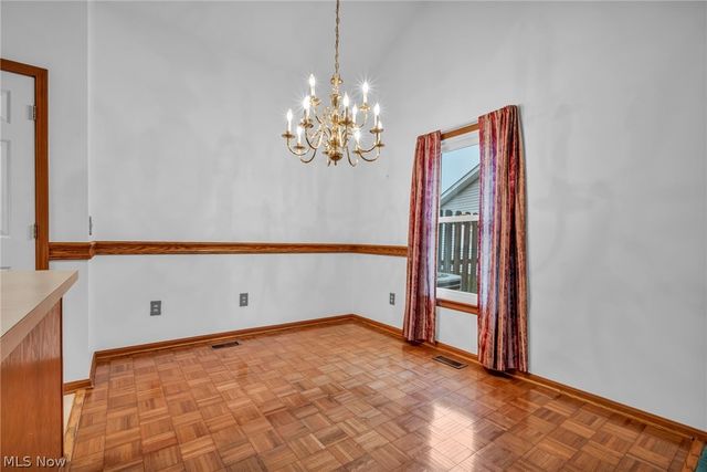 1064 Yarmouth Road, Grafton, OH 44044