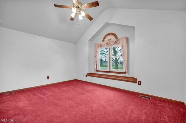 1064 Yarmouth Road, Grafton, OH 44044