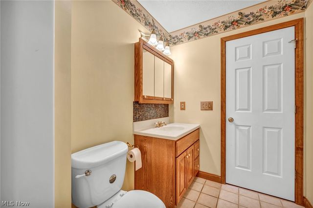 1064 Yarmouth Road, Grafton, OH 44044