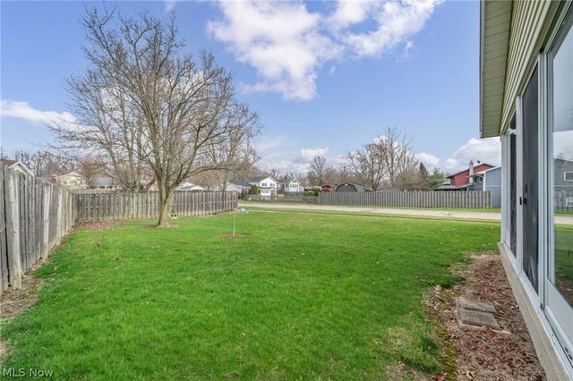 1064 Yarmouth Road, Grafton, OH 44044