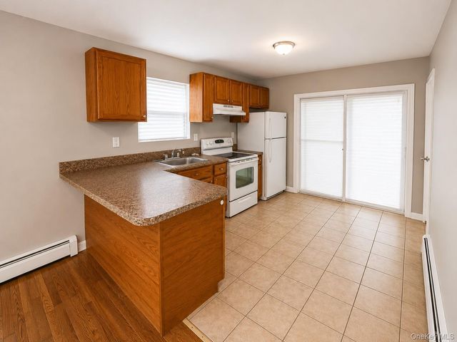 22 Fife Drive, Coram, NY 11727