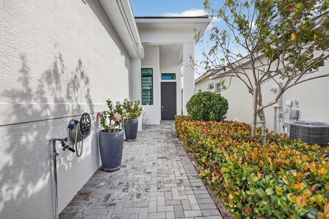 180 SE Via Bisento, Port St. Lucie, Port St Lucie, FL 34952