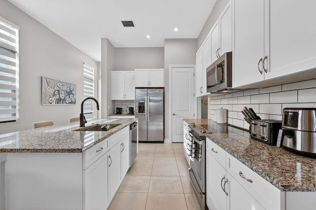 180 SE Via Bisento, Port St. Lucie, Port St Lucie, FL 34952