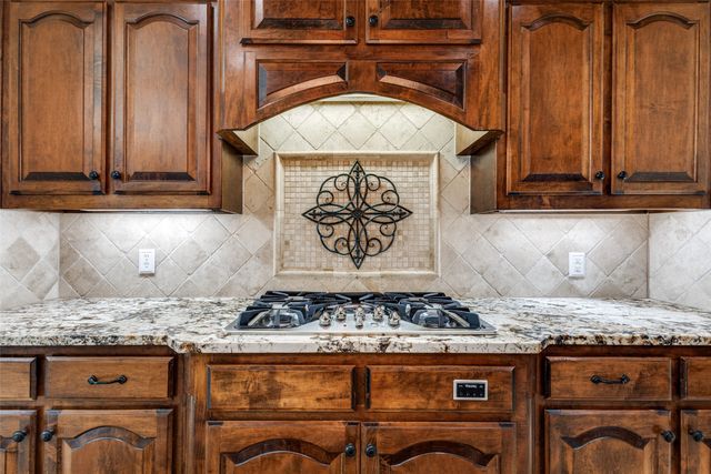 901 Sandy Trail, Keller, TX 76248