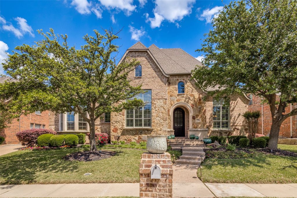 901 Sandy Trail, Keller, TX 76248