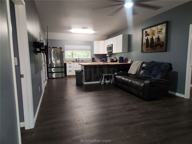 281 West Sierra Rd., Coldspring, TX 77331