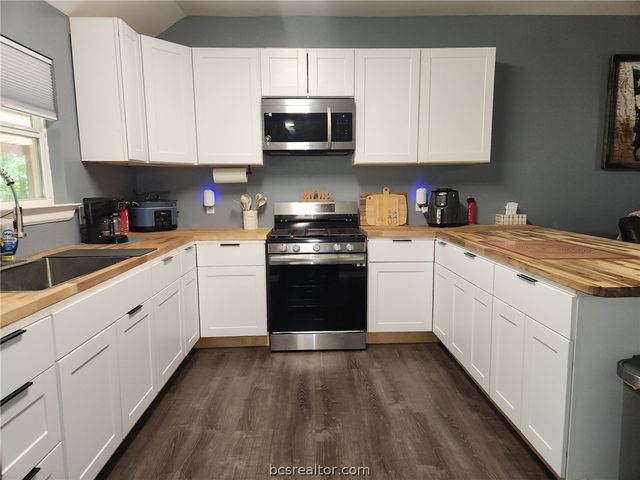 281 West Sierra Rd., Coldspring, TX 77331