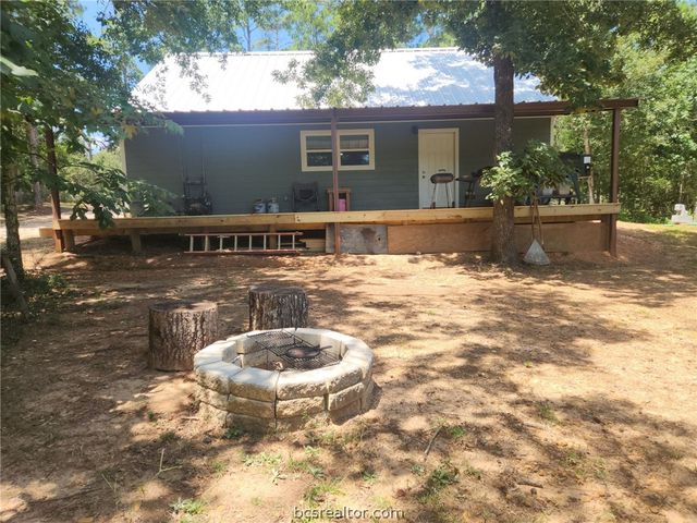 281 West Sierra Rd., Coldspring, TX 77331