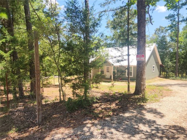 281 West Sierra Rd., Coldspring, TX 77331