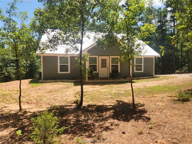 281 West Sierra Rd., Coldspring, TX 77331