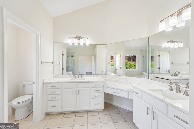 5041 Duxford Drive SE, Smyrna, GA 30082