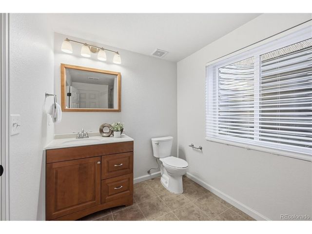 19095 E Progress Ave, Centennial, CO 80015