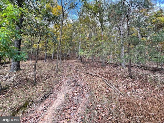 12617 N CRESAP ST, Cumberland, MD 21502