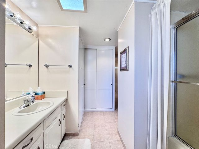 255 Calle Aragon P, Laguna Woods, CA 92637