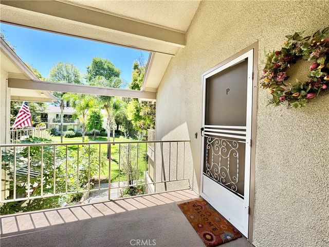 255 Calle Aragon P, Laguna Woods, CA 92637
