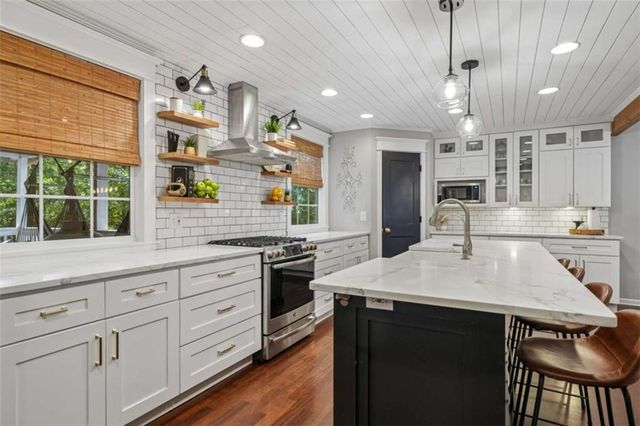 1888 Bent Willow Court, Lilburn, GA 30047