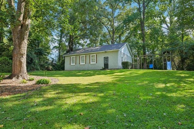 1888 Bent Willow Court, Lilburn, GA 30047