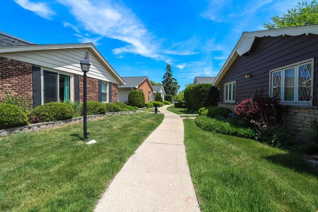5324 Woodbridge LANE S, Milwaukee, WI 53221