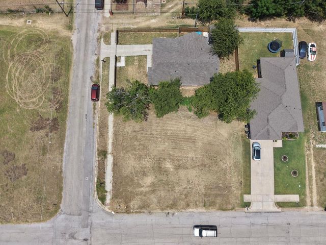 5832 Farnsworth Avenue, Fort Worth, TX 76107