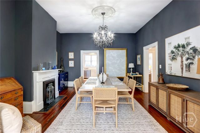 114 W Duffy Street, Savannah, GA 31401