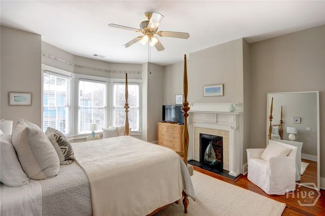 114 W Duffy Street, Savannah, GA 31401