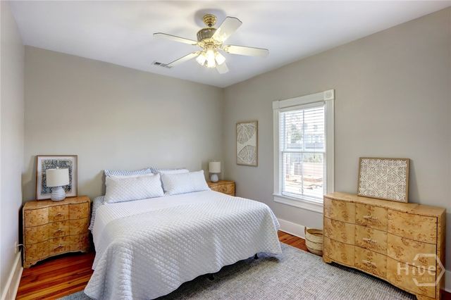 114 W Duffy Street, Savannah, GA 31401