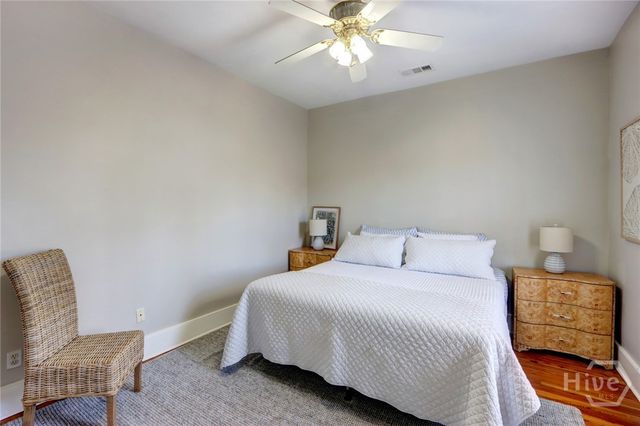 114 W Duffy Street, Savannah, GA 31401