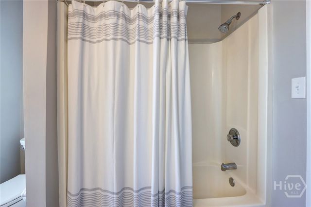 114 W Duffy Street, Savannah, GA 31401