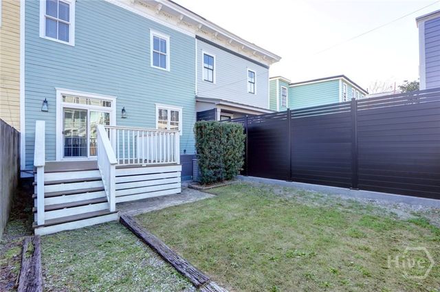 114 W Duffy Street, Savannah, GA 31401