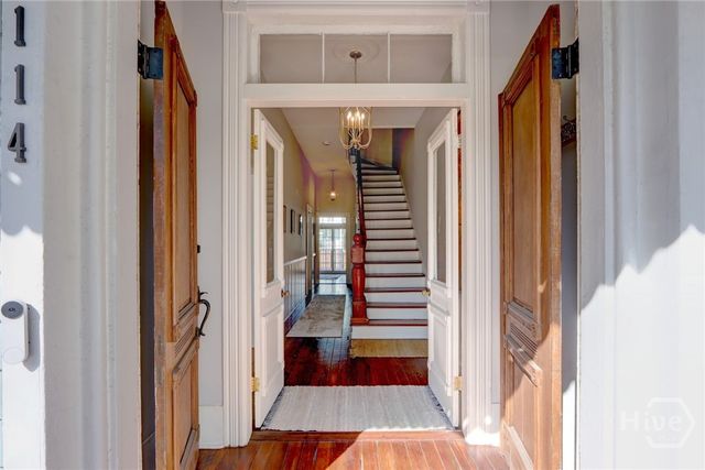 114 W Duffy Street, Savannah, GA 31401