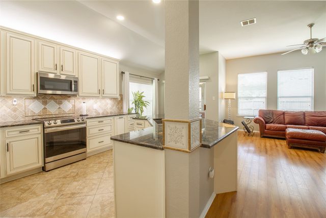 406 Hackberry Drive, Fate, TX 75087