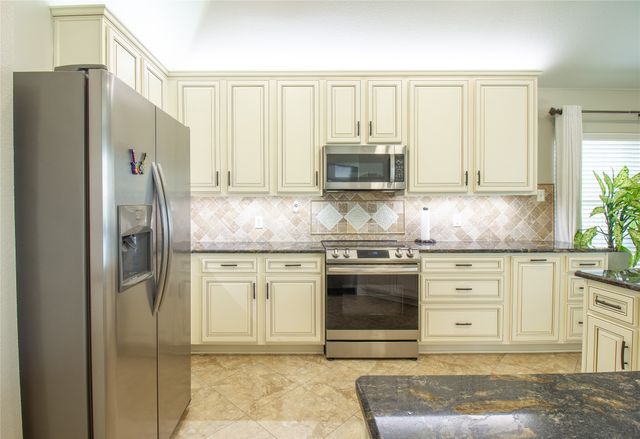 406 Hackberry Drive, Fate, TX 75087