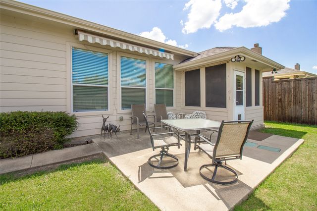 406 Hackberry Drive, Fate, TX 75087
