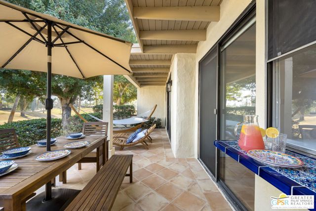 298 San Vicente Circle, Palm Desert, CA 92260