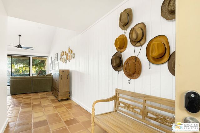 298 San Vicente Circle, Palm Desert, CA 92260