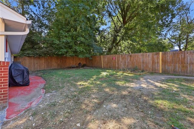 220 E Parkway Avenue, High Point, NC 27262