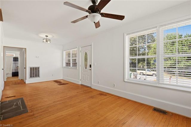 220 E Parkway Avenue, High Point, NC 27262