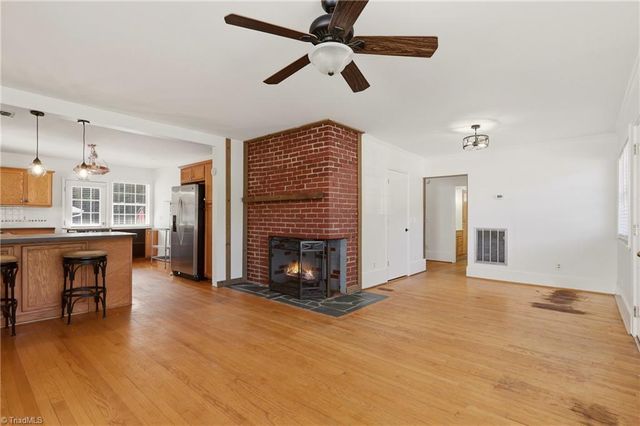 220 E Parkway Avenue, High Point, NC 27262