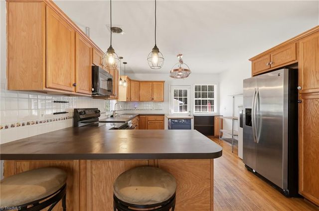 220 E Parkway Avenue, High Point, NC 27262