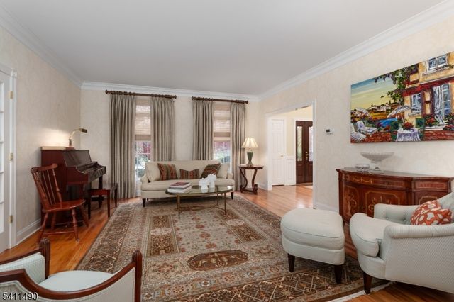 7 Silver Maple Ct, Montgomery Twp., NJ 08502