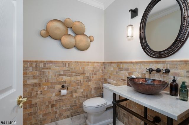 7 Silver Maple Ct, Montgomery Twp., NJ 08502