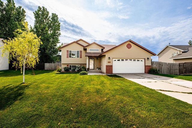 1219 Magnolia Court SW, Glyndon, MN 56547