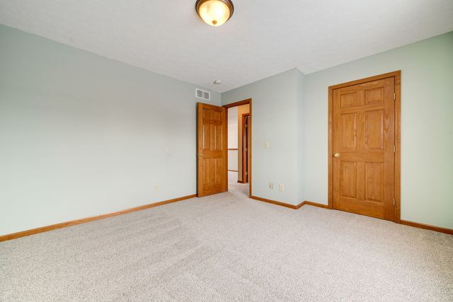 11062 Chicory Ridge Way, Roscoe, IL 61073